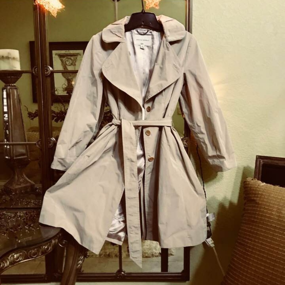 BANANA REPUBLIC RAIN TRENCH COAT